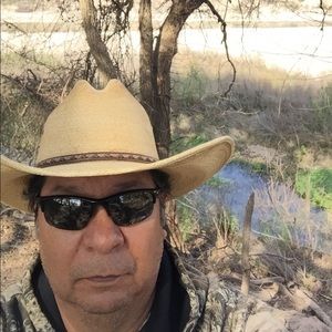 Meet your Posher, Armando